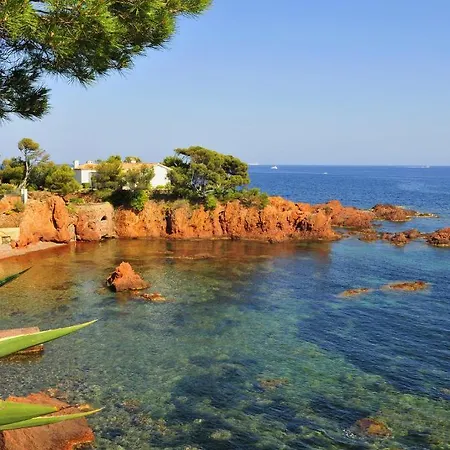 Hotel Miléade Méditerranée - Port-fréjus Fréjus