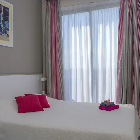 Hotel Mileade Mediterranee - Port-frejus 2*